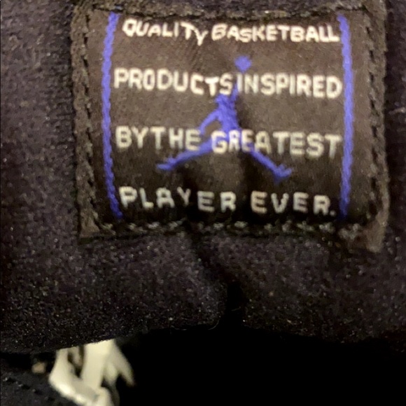 Air Jordan 11 Retro 'Space Jam' 2016 - Picture 5 of 5